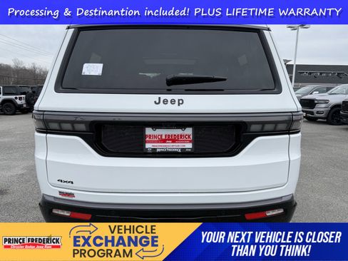 New 2026 Jeep Grand Wagoneer Limited w/ Premium Group II AWD/4WD image 4