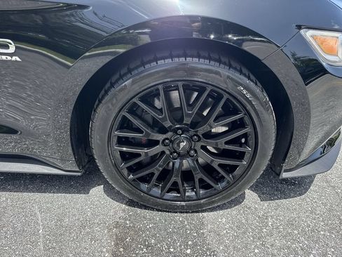 Used 2016 Ford Mustang GT Premium w/ GT Performance Package RWD image 59