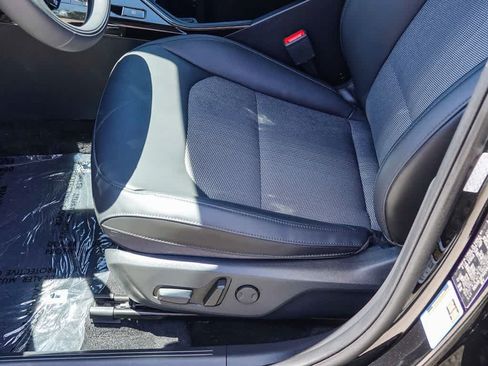 Used 2023 Kia Niro Wind FWD image 20