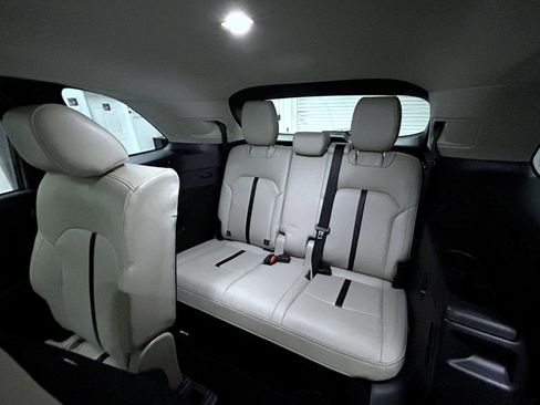 Certified 2024 MAZDA CX-90 Plug-In Hybrid w/ Preferred image 20