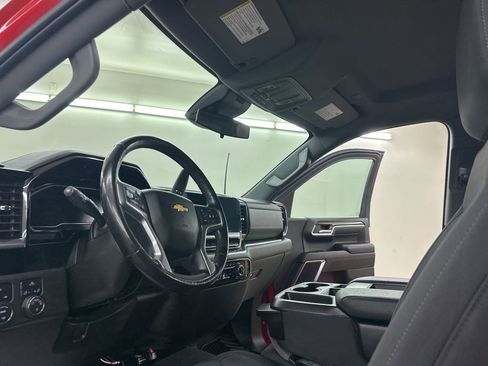 Certified 2022 Chevrolet Silverado 1500 LT image 30