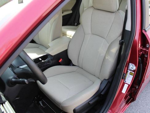 Used 2022 Subaru Impreza 2.0i image 3