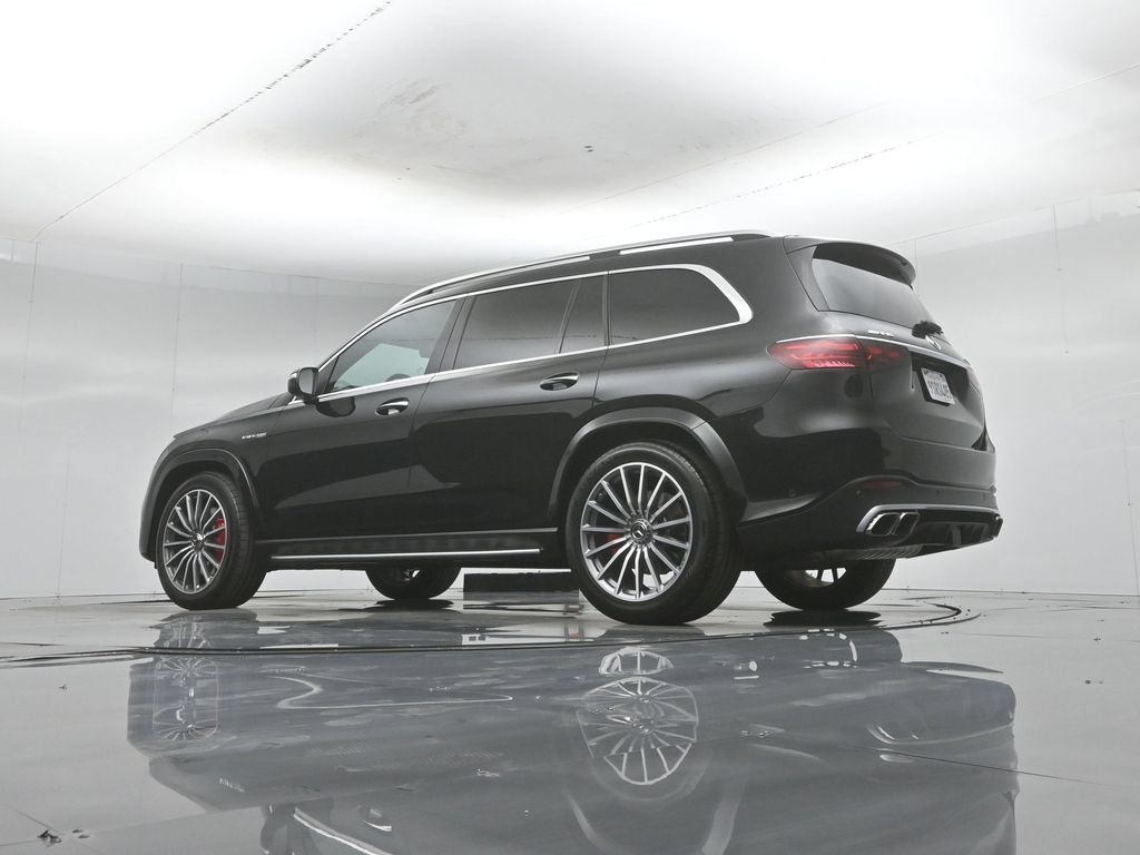 Used 2025 Mercedes-Benz GLS 63 AMG 4MATIC image 46