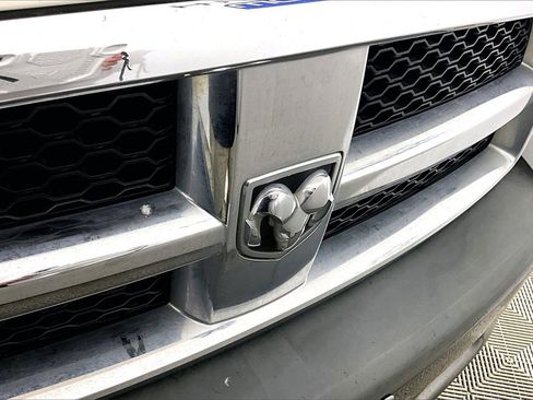 Used 2009 Dodge Ram 1500 Truck ST w/ ST Popular Equipment Group image 19