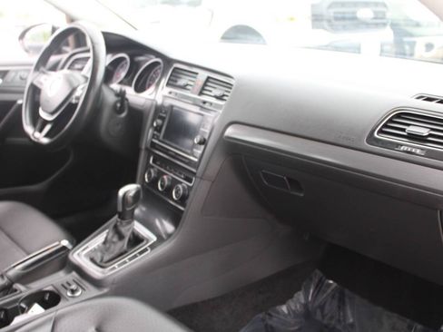 Used 2021 Volkswagen Golf 4-Door FWD image 13