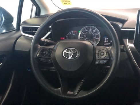 Used 2020 Toyota Corolla LE FWD image 15