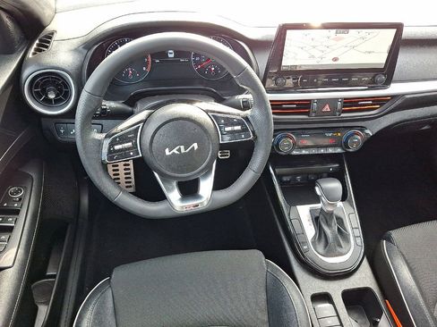 Used 2023 Kia Forte GT-Line w/ GT-Line Premium Package image 20