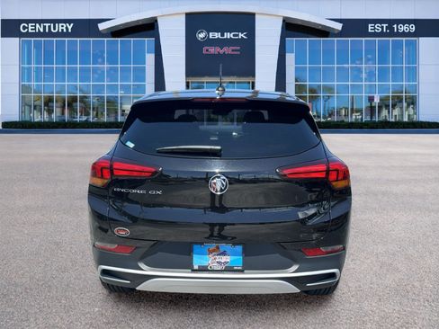 Used 2023 Buick Encore GX Preferred w/ Cold Weather Comfort Package FWD image 5