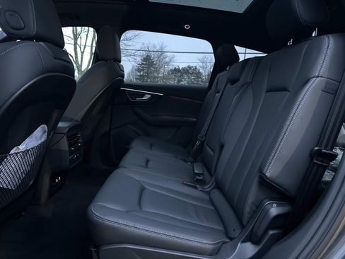 New 2026 Audi Q7 2.0T Premium AWD/4WD image 28