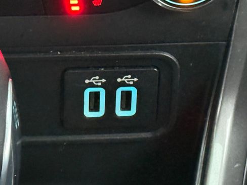 Used 2021 Ford EcoSport SE image 22