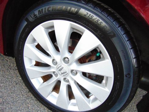 Used 2013 Honda Accord Touring image 58