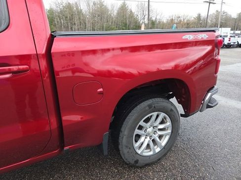 Used 2021 Chevrolet Silverado 1500 LT image 34