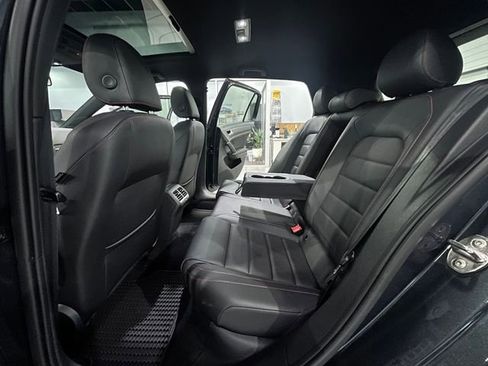 Used 2020 Volkswagen GTI SE FWD image 12