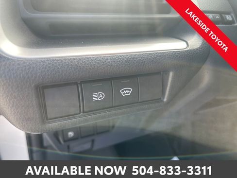 Certified 2025 Toyota Prius LE image 24