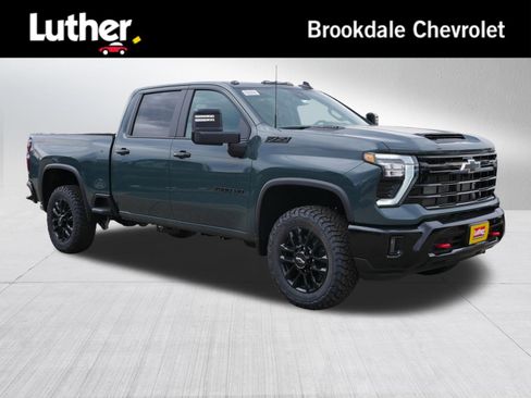 New 2026 Chevrolet Silverado 3500 LT w/ Trail Boss Package image 1