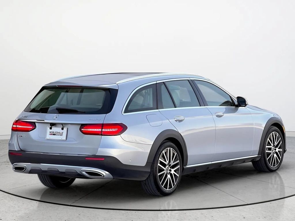 Used 2021 Mercedes-Benz E 450 4MATIC All-Terrain Wagon image 4