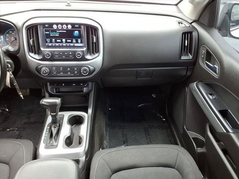 Used 2017 Chevrolet Colorado LT image 20