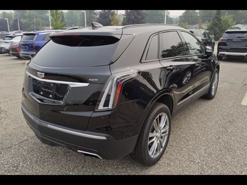 Certified 2026 Cadillac XT5 Sportv AWD/4WD image 3