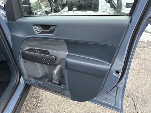 New 2026 Ford Maverick Lariat w/ Black Appearance Package image 31