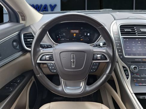 Used 2020 Lincoln Nautilus Reserve w/ Equipment Group 201A FWD image 14
