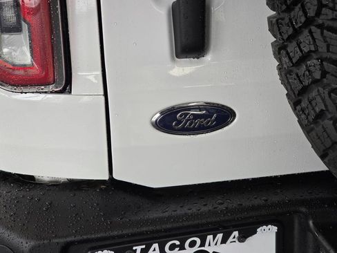Used 2024 Ford Bronco Wildtrak AWD/4WD image 13