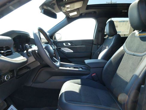 New 2026 Ford Explorer Tremor w/ Tremor Ultimate Package AWD/4WD image 17