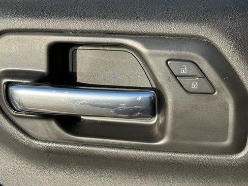 Used 2025 Chevrolet Silverado 1500 W/T w/ WT Value Package image 13