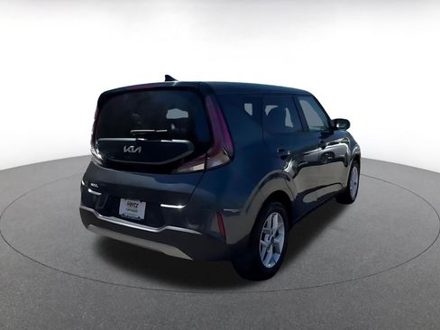 Used 2025 Kia Soul LX w/ LX Technology Package image 14