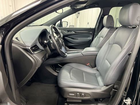 Used 2023 Buick Enclave Essence FWD image 19
