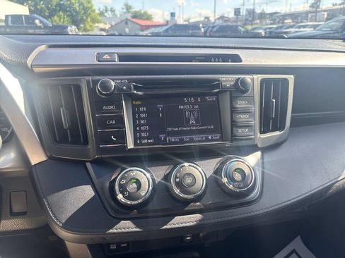 Used 2017 Toyota RAV4 LE w/ Carpet Mat Package FWD image 16
