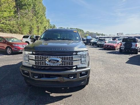 Used 2017 Ford F350 Platinum w/ Platinum Ultimate Package image 7