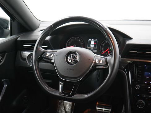 Used 2022 Volkswagen Passat 2.0T R-Line FWD image 14