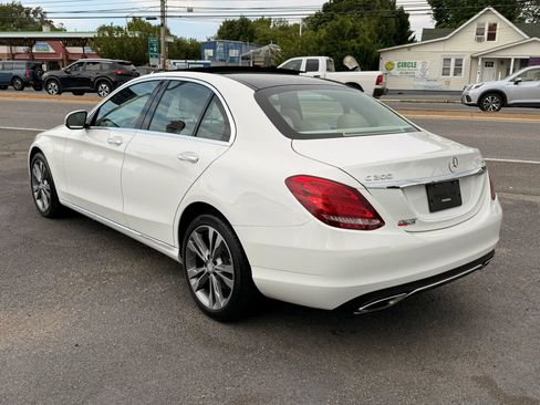 Used 2017 Mercedes-Benz C 300 4MATIC Sedan image 2