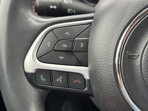 Used 2021 Jeep Compass Trailhawk AWD/4WD image 16
