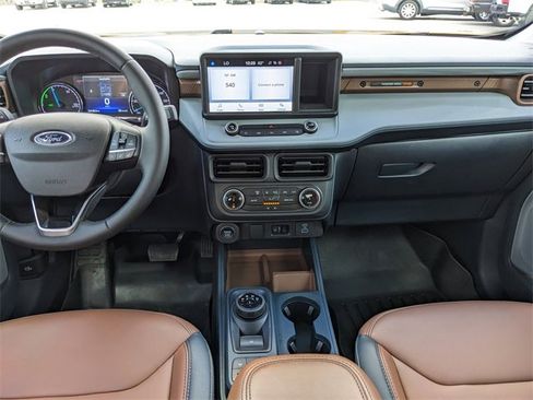 Certified 2023 Ford Maverick Lariat image 17