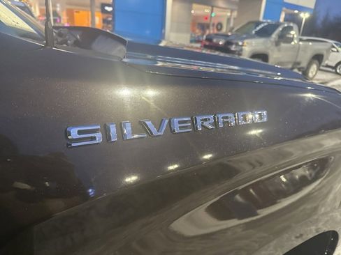 Certified 2019 Chevrolet Silverado 1500 LT w/ All-Star Edition image 16