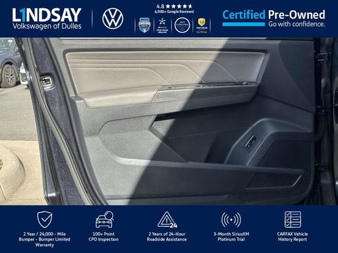 Certified 2023 Volkswagen Atlas SE w/ Panoramic Sunroof Package image 9