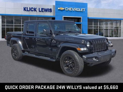 Used 2021 Jeep Gladiator Sport image 1