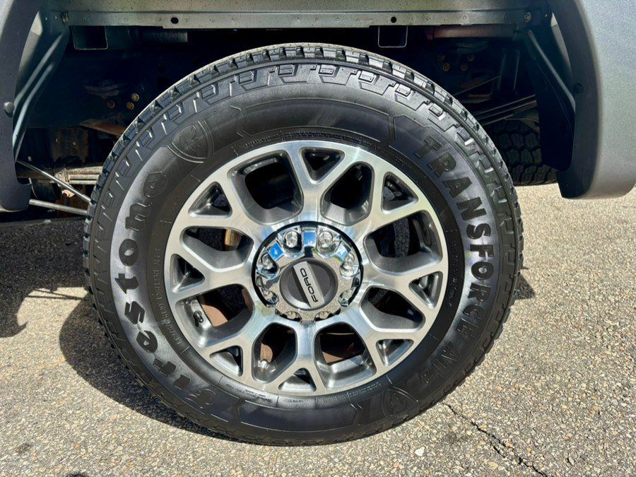 Used 2021 Ford F350 Lariat w/ Lariat Value Package AWD/4WD image 37