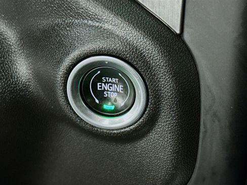 Used 2021 GMC Sierra 3500 Denali w/ Denali Ultimate Package image 19