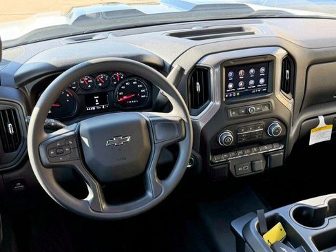 New 2026 Chevrolet Silverado 1500 Custom Trail Boss w/ LPO, Dark Essentials Package image 17