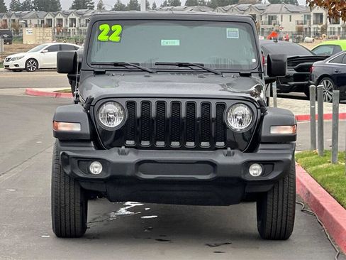 Used 2022 Jeep Wrangler Unlimited Sport image 9
