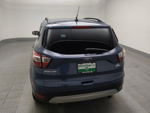 Used 2018 Ford Escape SE w/ SE Sync 3 Package FWD image 6