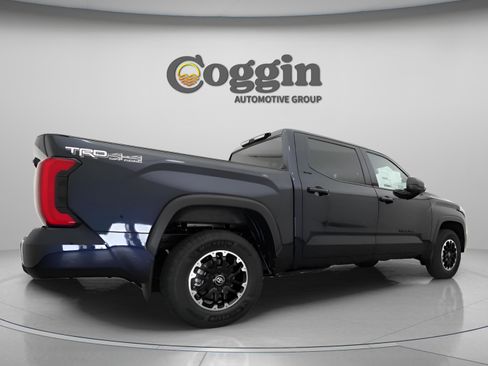 New 2026 Toyota Tundra SR5 AWD/4WD image 17