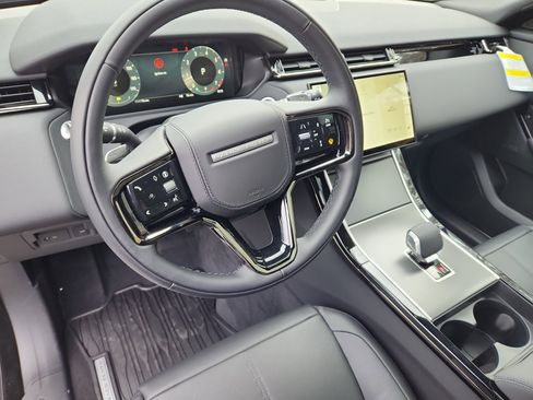 New 2026 Land Rover Range Rover Velar S image 15