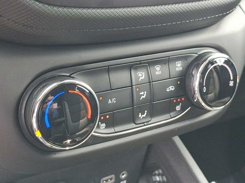 Certified 2023 Chevrolet TrailBlazer LT AWD/4WD image 16