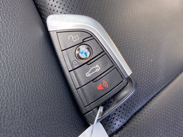 Used 2023 BMW X3 xDrive30i AWD/4WD image 25