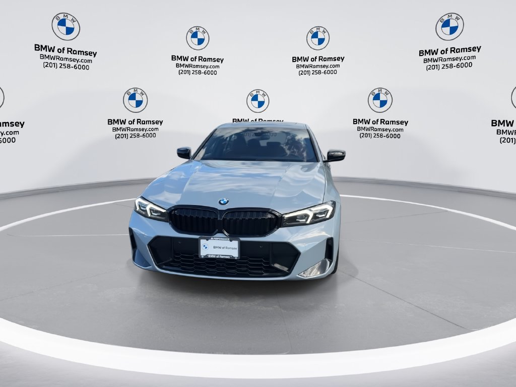 Used 2026 BMW 330i xDrive Sedan w/ M Sport Package AWD/4WD image 3