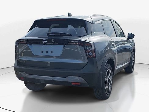 New 2026 Nissan Kicks SV image 5