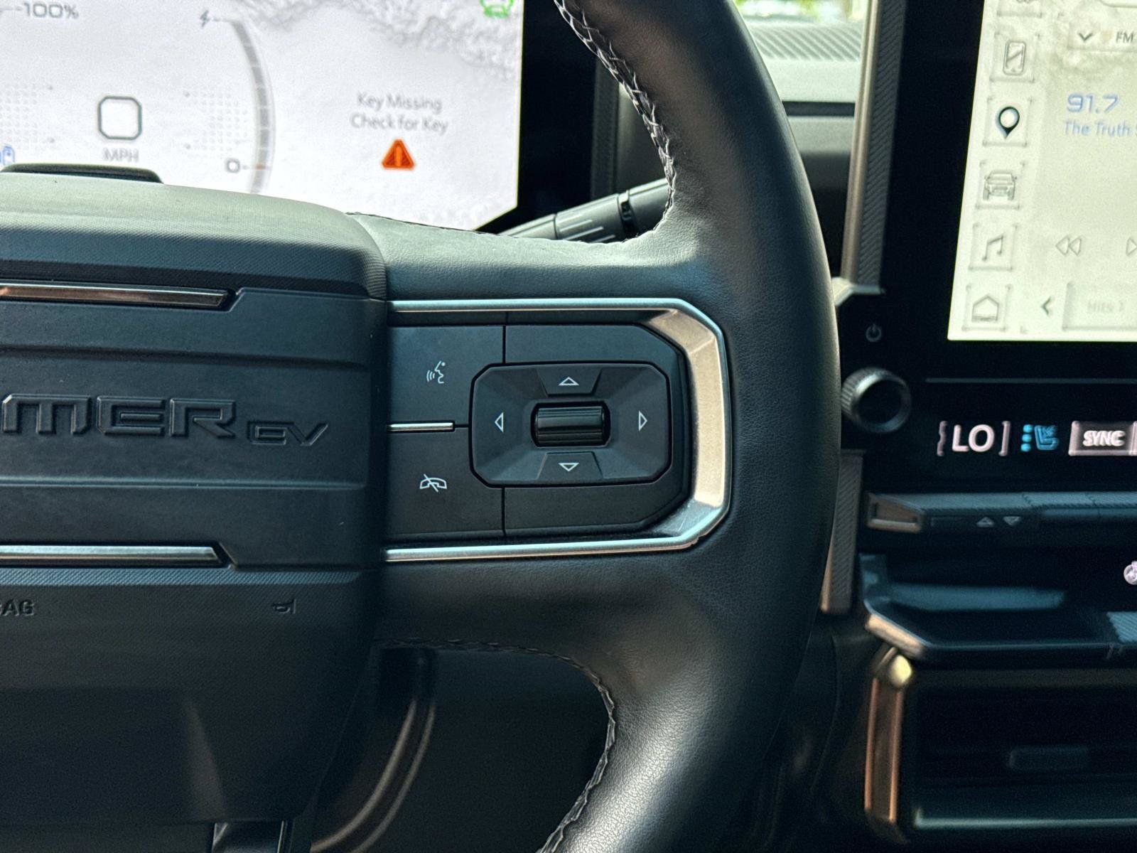 Used 2024 GMC Hummer EV 3X AWD/4WD image 28